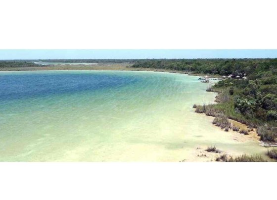 Una zona maya con siete lagunas en el Caribe mexicano busca atraer turismo enfocado en cultura naturaleza e historia de este pueblo originario