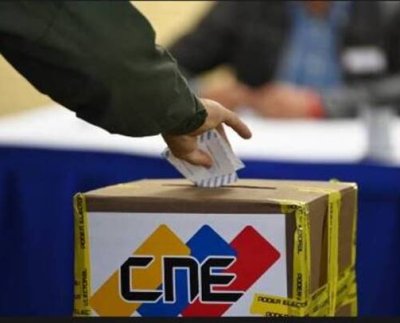 Si se insiste como hasta ahora en prácticas elementales para ejercer la política entonces el futuro se irá tornando más incierto. Simplemente seguirá el actual estado de cosas.