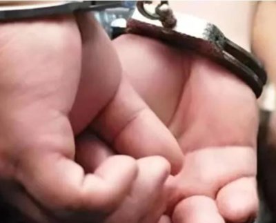 Antes de que le disparara había dicho algo acerca de que eran demasiado ruidosos” dijeron vecinos.