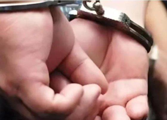 Antes de que le disparara había dicho algo acerca de que eran demasiado ruidosos” dijeron vecinos.