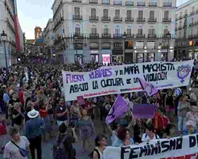 El escándalo por el caso del beso forzado de Luis Rubiales demostró que el machismo ya no tiene cabida en España un referente en materia de feminismo.