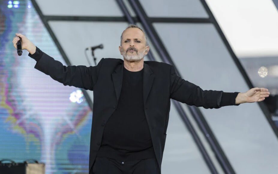 Miguel Bosé dijo que 10 asaltantes armados irrumpieron en su casa y lo ataron junto a sus hijos durante más de dos horas mientras saqueaban el local.