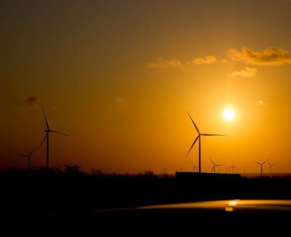 El Banco Europeo de Inversiones financiará proyectos para el clima en Chile con más de 300 millones de euros que incluye la concesión del primer préstamo hipotecario ecológico.