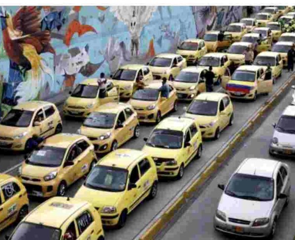 El ministro de Hacienda, Ricardo Bonilla indicó que "el Gobierno no ha subido el precio del diésel ni ha contemplado este año aumentar el costo de este combustible.