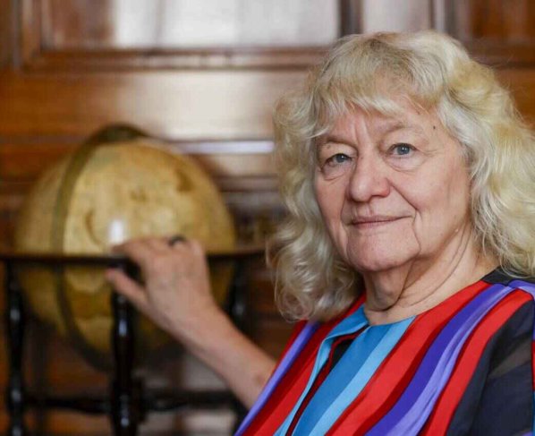 Hemos documentado que una vez que se emiten gases de efecto invernadero el tiempo necesario para que se disipen y haya un retorno a la normalidad es de unos 100.000 años