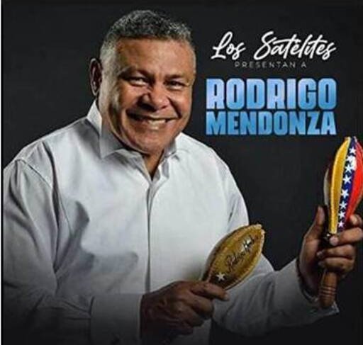 Por recomendación del trompetista Gustavo Zambrano ingresa a la Orquesta Los Satélites Primera banda de Salsa venezolana que tocó en el Madison Square Garden de New York