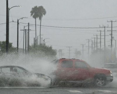 El Centro Nacional de Huracanes dijo que Hilary había perdido buena parte de su fuerza y que sólo algunos remanentes de la tormenta se dirigían hacia las Montañas Rocosas