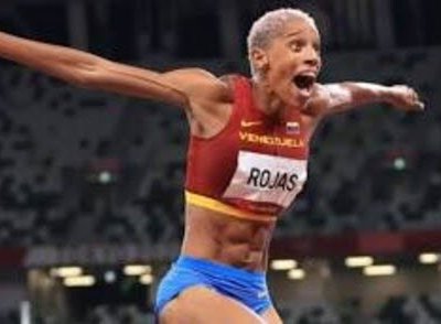 Yulimar es la vigente campeona olímpica y tiene en sus logros los últimos tres Mundiales al aire libre más tres Mundiales en pista cubierta y dos Diamantes de la Diamond League.