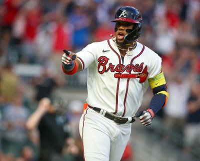 Este lunes Ronald Acuña Jr conectó un par de jonrones y se robó una almohadilla, para de esta manera llegar a la mítica marca 40-40