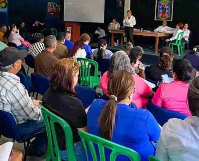 La decisión del lunes concluyó que ingresar a Estados Unidos con un documento I-220A es diferente a recibir un permiso humanitario y que los cubanos con un I-220A no son elegibles para cambiar su estatus migratorio bajo la ley