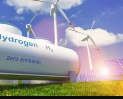 Perseguiremos y alentaremos esfuerzos para triplicar la capacidad global de energía renovable a través de los objetivos y políticas existentes», señala el comunicado alcanzado en la capital india