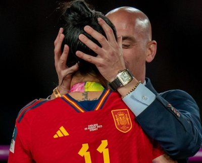 El ex presidente de la RFEF está inmiscuido en un escandalo debido al beso que le dio a Jenni Hermoso durante la celebración del Mundial