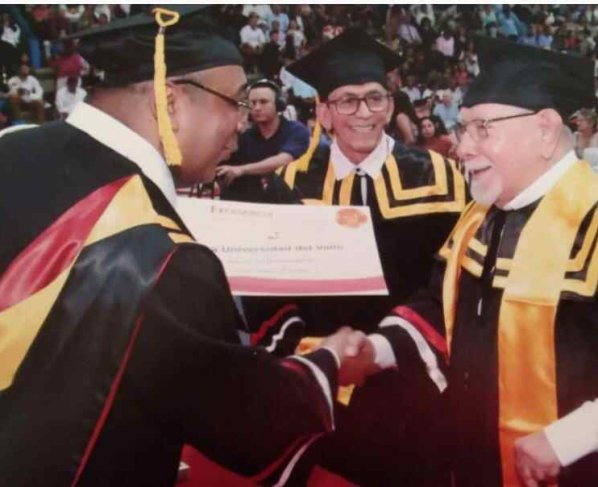 Luis Antonio Cuéllar ahora evalúa en qué programa académico se inscribirá próximamente para que su centenario lo sorprenda haciendo lo que más le gusta: estudiar.