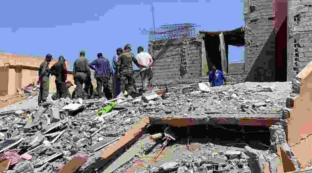 Al menos 2.012 personas han muerto y otras 2.059 han resultado heridas a causa de un terremoto de magnitud 7 en la escala Richter registrado en la provincia de Al Hauz