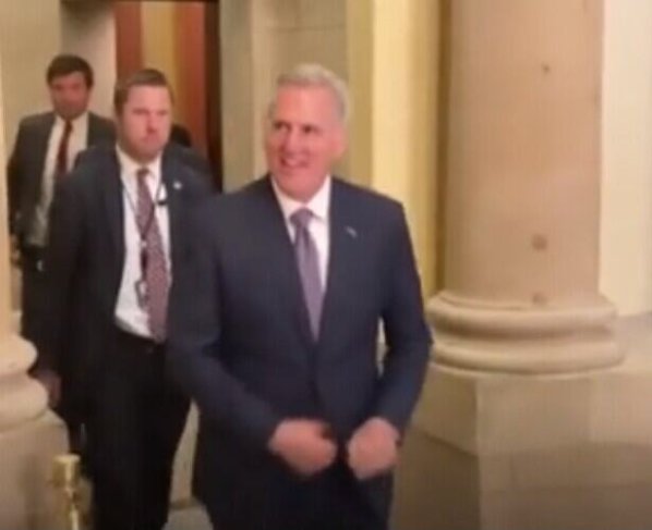 el Congreso enfrenta la fecha límite del 30 de septiembre para aprobar la legislación más amplia de financiación gubernamental y llevar un proyecto de ley al escritorio del presidente Joe Biden para que se convierta en ley.