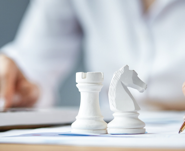 En política las crisis son inevitables por eso vale la experiencia necesaria para manejar estas situaciones delicadas y minimizar cualquier daño potencial a la reputación del candidato.