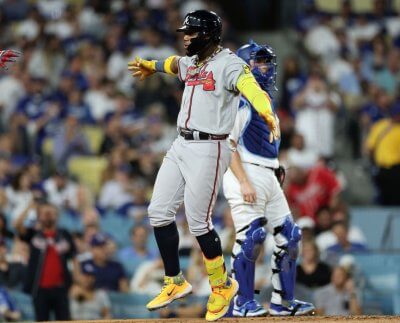 Ronald Acuña jr se convirtió en el primer venezolano en conectar 30 jonrones y 60 bases robadas en una campaña de las Grandes Ligas