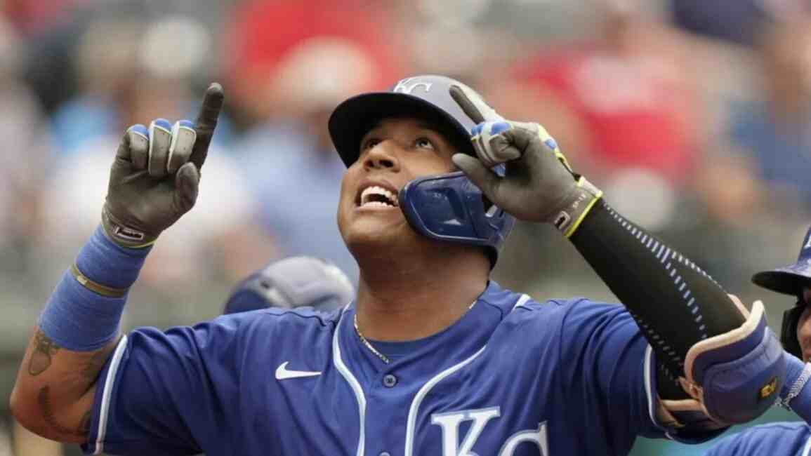 El cátcher venezolano está demostrando con su fuerza al bate que hay Salvador Pérez para rato y le está dando dividendos a su equipo los Reales de Kansas City