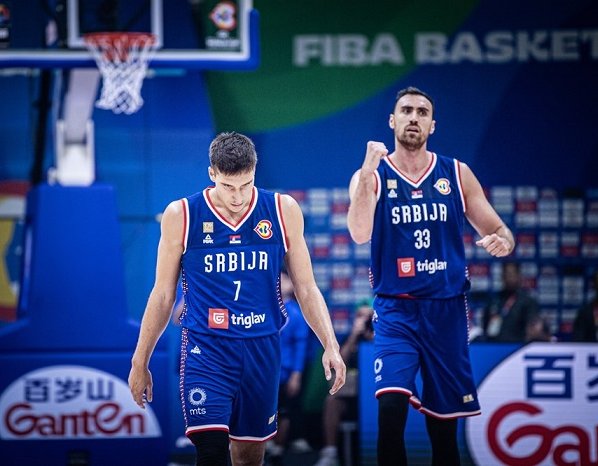 Bogdan Bogdanovic fue el jugador más destacado por Serbia ante Lituania, al encestar 18 de sus 21 puntos en la primera mitad del compromiso