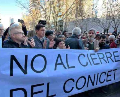 El actual diputado nacional aseguró que privatizará el CONICET porque sus trabajadores no generan “productividad” y representan un gasto estatal excesivo.