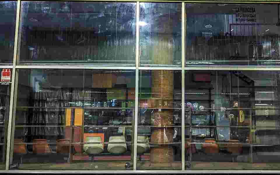 Los Centros Comerciales en Venezuela fueron en un tiempo la atracción y el centro de diversión para la gran mayoría de los capitalinos y hoy en día lo que se observa es un panorama desolador y de tristeza.