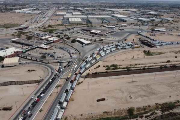 La Cámara Nacional de la Industria aseguró que la crisis migratoria se está convirtiendo también en un problema para el comercio exterior.