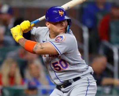 El receptor venezolano logró la misma hazaña alcanzada por el legendario Jhonny Bench en la temporada 1969 la cual será recordada por siempre.