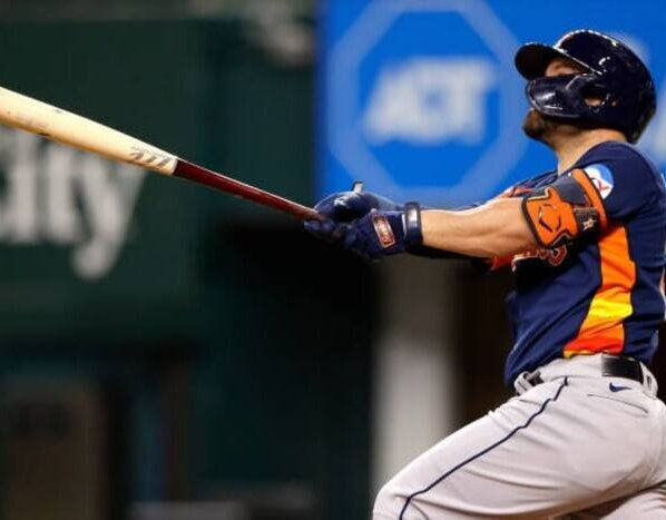 La segunda base de los Astros de Houston atraviesa una racha de poder que lo convierte en un verdadero dolor de cabeza para los lanzadores de los distintos equipos de las Grandes Ligas.
