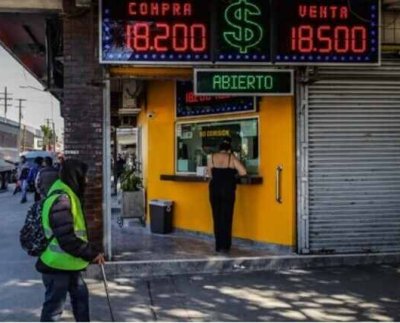 México recibió entre los meses de enero y julio 35.895 millones de dólares en remesas enviadas por sus ciudadanos residentes en el exterior.