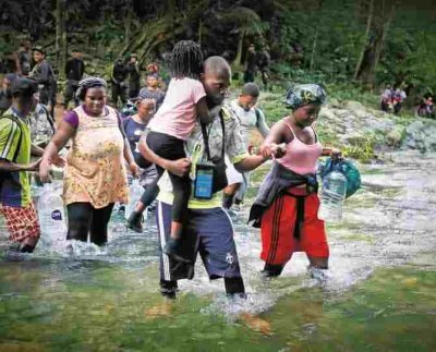 Con este fin el gobierno panameño está preparando diversas aeronaves y está en proceso de contratación de vuelos chárter para la deportación de migrantes.
