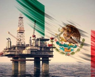La actual producción petrolera mexicana para el año 2022 fue de 1.9 millones de barriles diarios de crudo condensados y líquidos del gas natural.