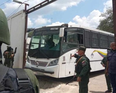 En la intervención en la cárcel de Tocorón, ninguno de los once mil funcionarios de todos los cuerpos de seguridad que fueron enviados no lograron realizar ni decomisos de grandes cantidades de dinero o drogas que allí circulaban