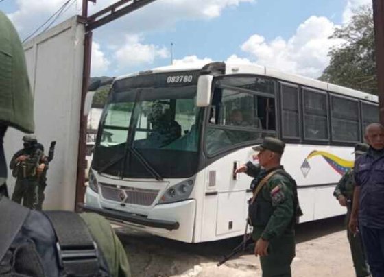 En la intervención en la cárcel de Tocorón, ninguno de los once mil funcionarios de todos los cuerpos de seguridad que fueron enviados no lograron realizar ni decomisos de grandes cantidades de dinero o drogas que allí circulaban