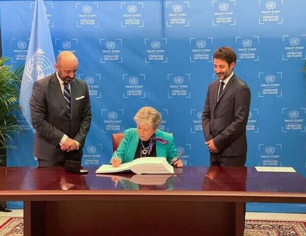 Más de 80 países firmaron el acuerdo de Biodiversidad Marina de Áreas Fuera de la Jurisdicción Nacional (BBNJ) durante la 78ª Asamblea General de la ONU en Nueva York .