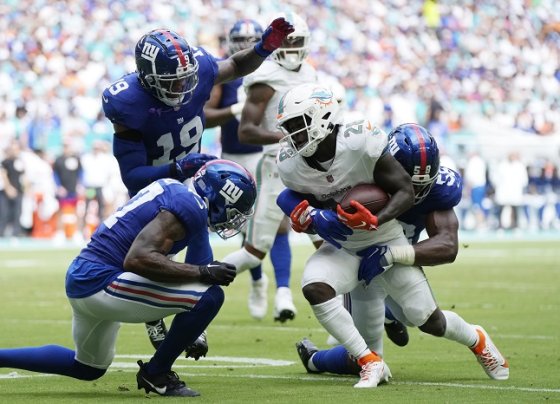 El ala abierta de los Miami Dolphins fue pieza clave para que Miami Dolphins superara 31 a 16 a New York Giants y lograr su cuarto triunfo de la campaña