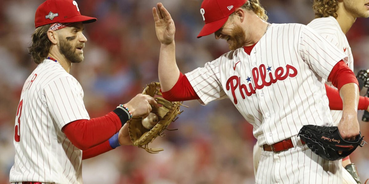 Un jonrón de Bryson Stott fue clave para que los Filis de Filadelfia vencieran 7 a 1 a los Marlins de Miami y de esta manera acceder a la serie divisional