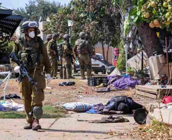 El ministro de Defensa de Israel advirtió a los terroristas de Hamás que solo tienen dos alternativas “rendirse incondicionalmente o morir en sus trincheras, no hay tercera opción.