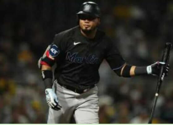 «La regadera» se convirtió en el primer jugador en todas Las Mayores en obtener dos títulos de bateo consecutivos en diferentes ligas