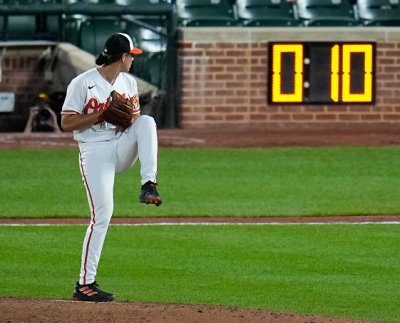 Según MLB con la implementación de las reglas el tiempo de los juegos en la Temporada 2023 bajaron 23 minutos, con relación a la zafra pasada