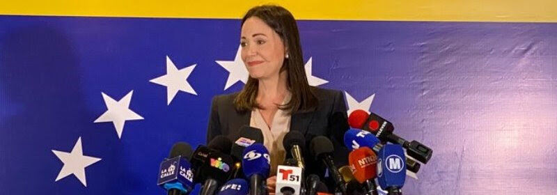 “Yo he recibido un mandato. Un mandato para lograr la derrota de Nicolás Maduro. Yo me comprometo con todos los venezolanos en lograr ese mandato.