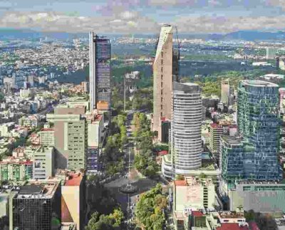 "La región ha demostrado ser en gran medida resiliente a los diversos shocks externos posteriores a la pandemia pero lamentablemente el crecimiento sigue siendo anémico