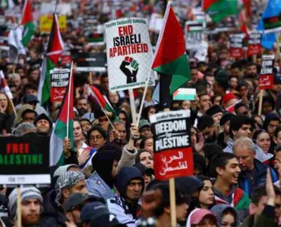 los mandatarios árabes y musulmanes exigieron en sus declaraciones que Israel cesara inmediatamente su ofensiva en la Franja de Gaza, mientras desde Europa se recalcó el derecho de Israel a defenderse dentro del marco del derecho internacional.