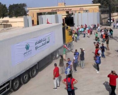 Este nuevo convoy llegó a Gaza después de que lo hiciera otro de diez camiones, lo que representa que por primera vez han accedido al enclave dos contingentes en un solo día