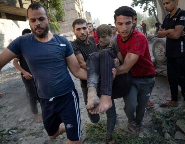 Los hospitales colapsan sin medicamentos y a punto de quedar sin combustible que mantienen incubadoras y respiradores.