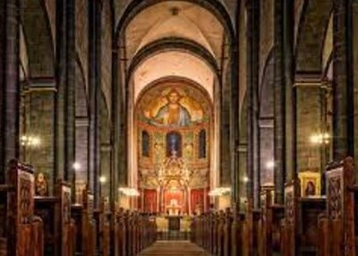 se esconde más mal bajo la capa del bien, que bien bajo la capa del mal