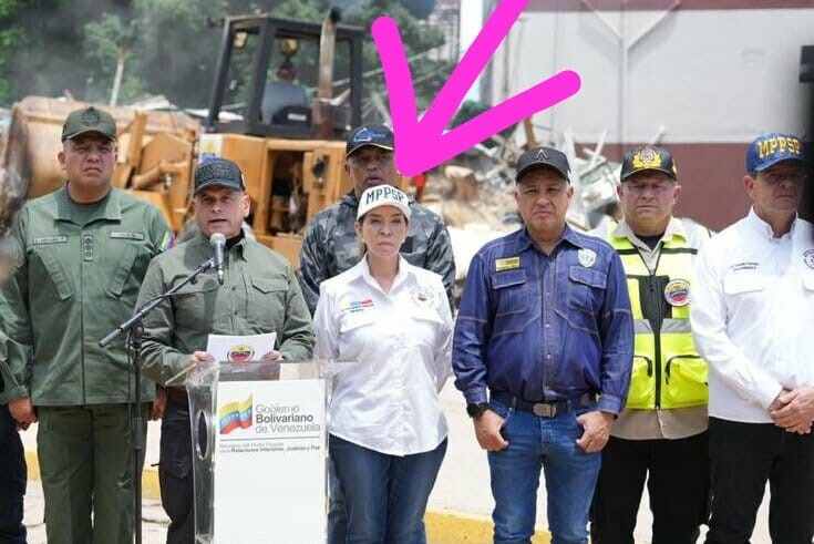 Moya Boada fue detenida por agentes de la Dirección General de Migración quienes ejecutaron una orden judicial en su contra.