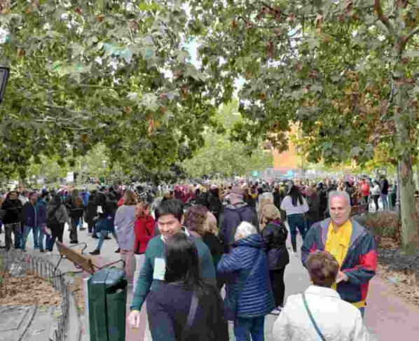 Más de 200.000 venezolanos residentes en Madrid votaron este domingo en las primarias de la oposición venezolana, según informó la Comisión Nacional de Primarias