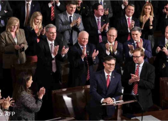 Este abogado de 51 años y gran defensor de los valores "tradicionales", que apoyó los intentos legales de alterar los resultados de las elecciones presidenciales de 2020 en favor de Trump