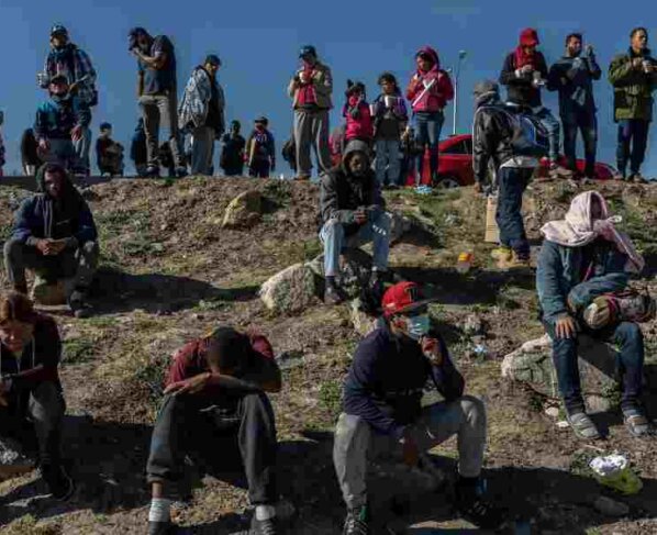 Desde mayo, el mes en el que entraron en vigor una serie de normas que buscaban limitar el acceso al asilo. La ciudad fronteriza, de más de 160.000 habitantes, tiene solo un refugio activo y está a reventar.