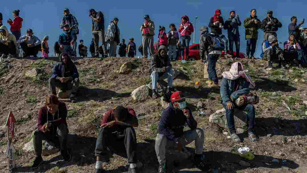 Desde mayo, el mes en el que entraron en vigor una serie de normas que buscaban limitar el acceso al asilo. La ciudad fronteriza, de más de 160.000 habitantes, tiene solo un refugio activo y está a reventar.